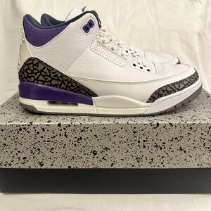 Nike Jordan 3 Dark Iris size 10.5